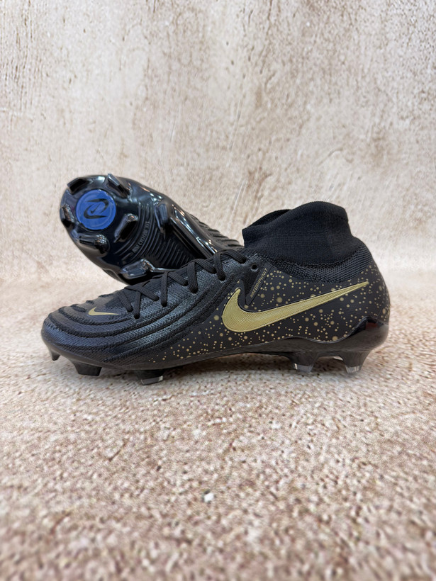 کفش فوتبال چمنی ساقدار Nike Phantom Luna 2 Elite FG